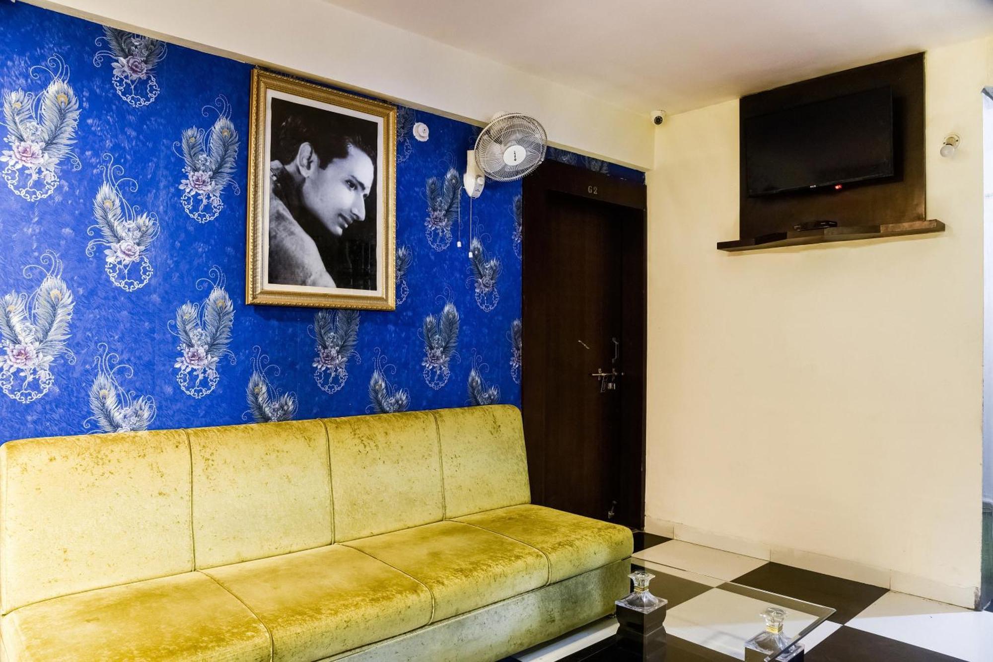 Hotel O Radhika Palace Bhopal Buitenkant foto